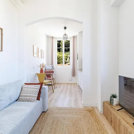 Cozy And Bright - Port Of