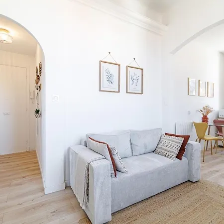 Cozy And Bright - Port Of *