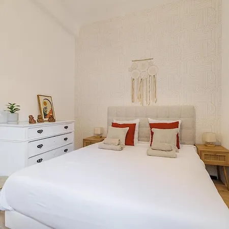 Cozy And Bright - Port Of アパート ニース